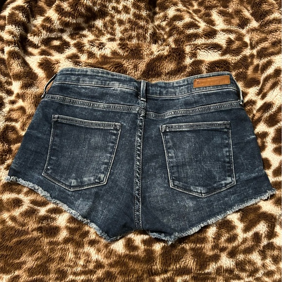 Jean Shorts - Picture 2 of 3